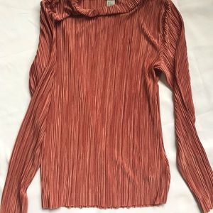 H&M turtle neck top